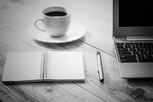 Lektorat von Abschlussarbeiten, Geschäftsberichten, Diplomarbeiten